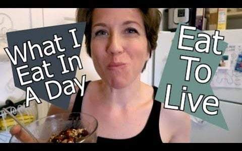 What I Eat in a Day on the Eat to Live Nutritarian Diet // 3 Meals + RECIPES PDF